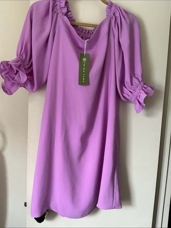 Trina Turk Dresses & Skirts - TRINA TURK EQUINOX Lilac Off-Shoulder Dress